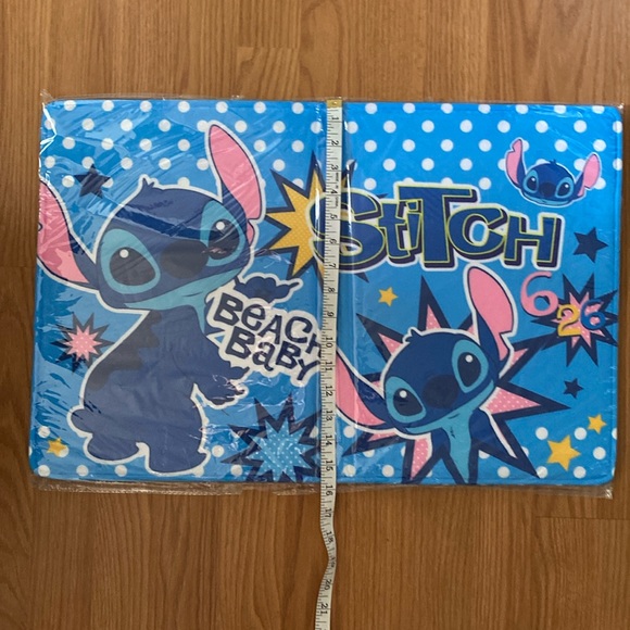 ❤️ Disney’s Lilo and Stitch “Stitch” Bath Mat NWT - Picture 5 of 6